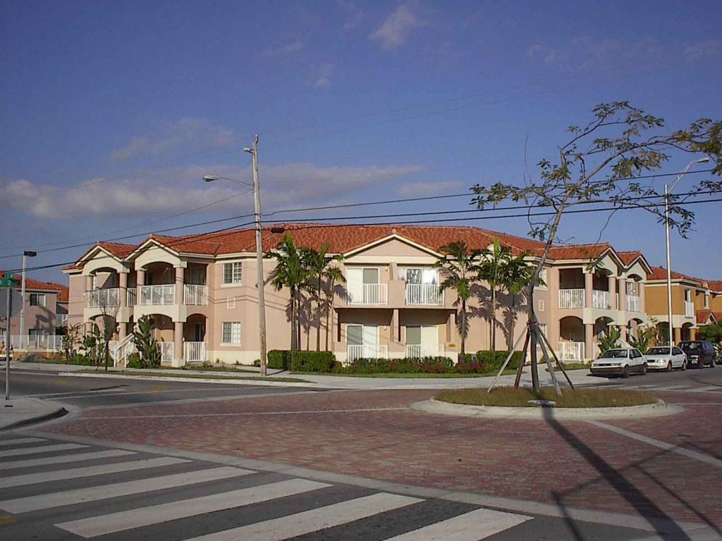 Los Portales Development