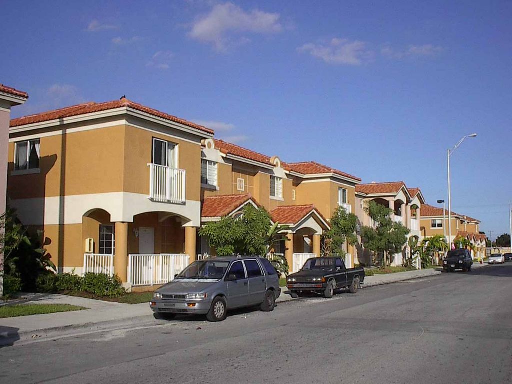 Los Portales Development