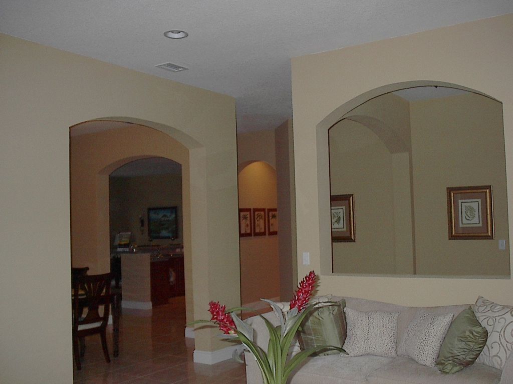 Roque Martin Residence