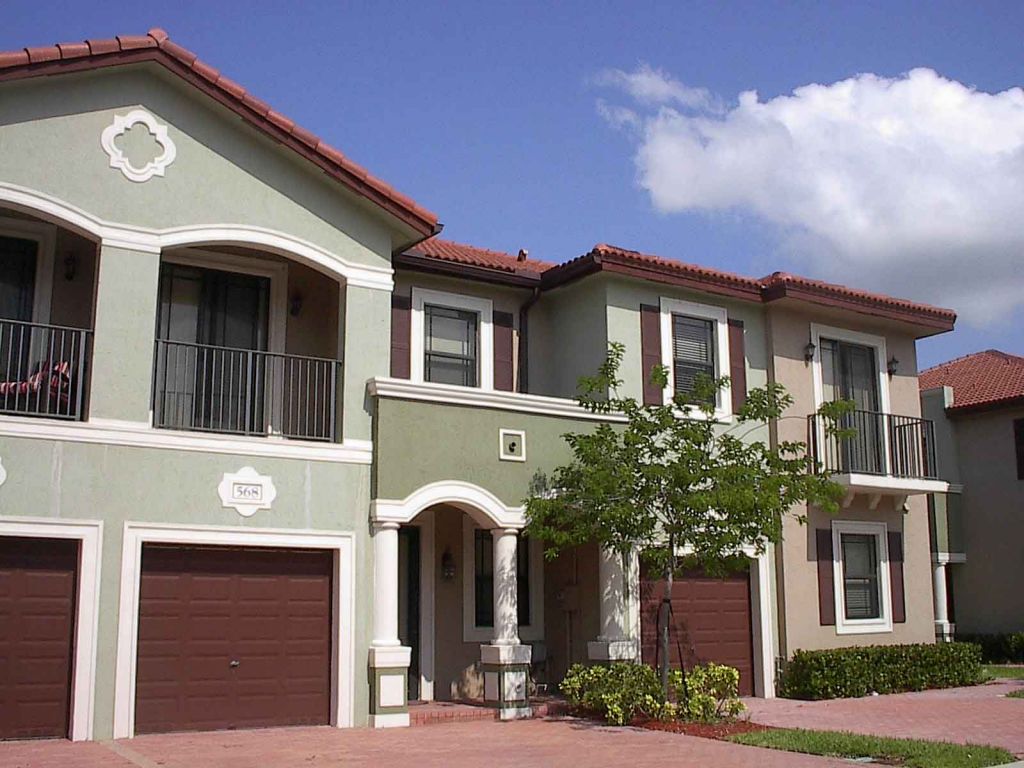 Florence at Crystal Lakes